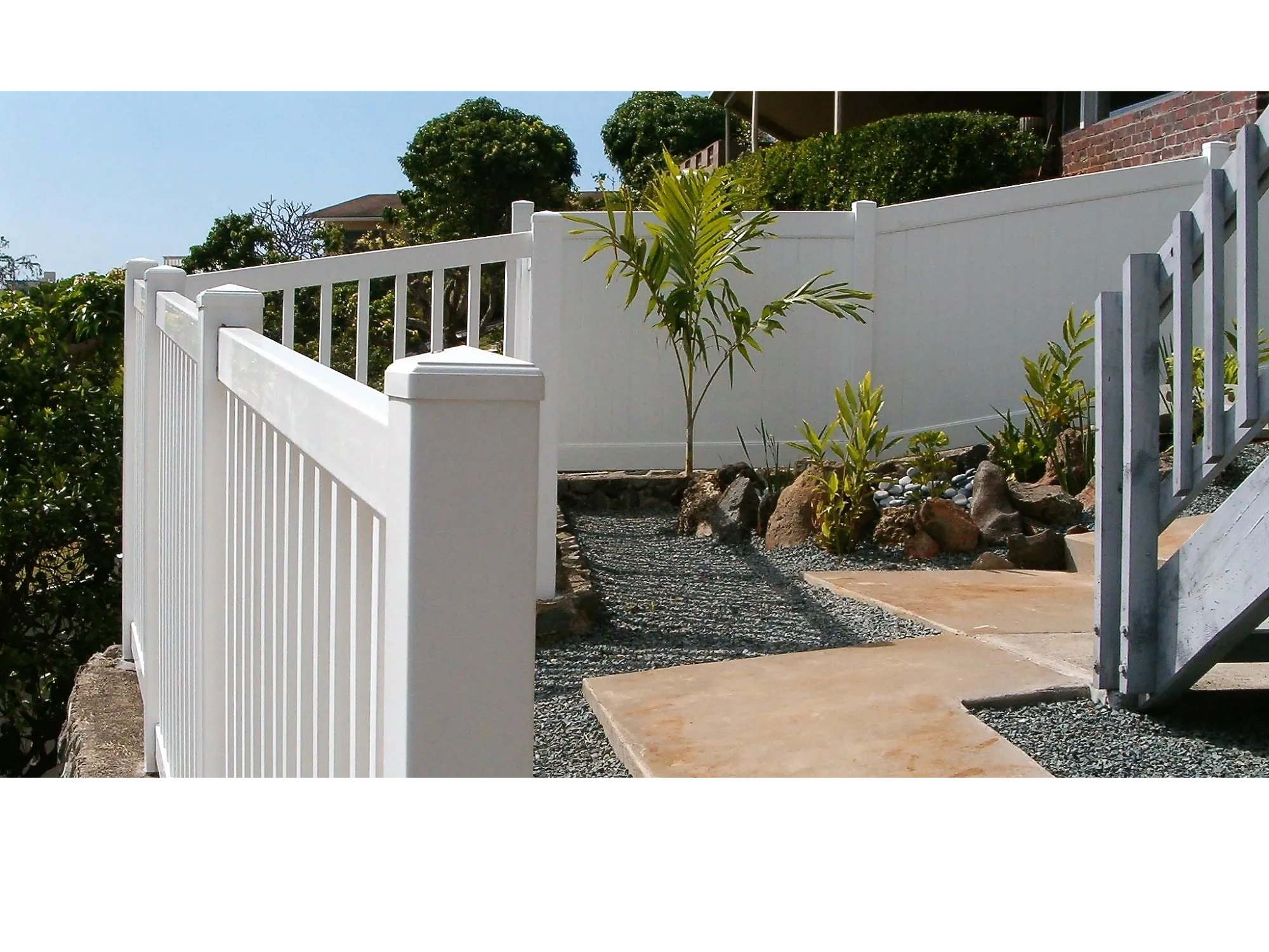 Upright Fencing Hawaii LLC