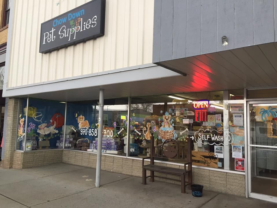 Chow Down Pet Supplies
