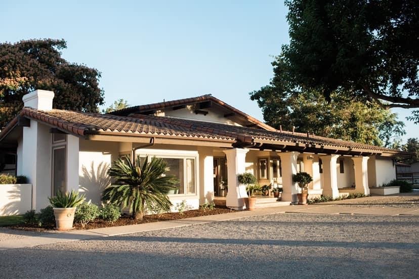 Alamo Pintado Equine Medical Center